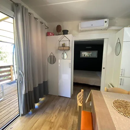 Le Taos De Celia * Le Grau-dʼAgde